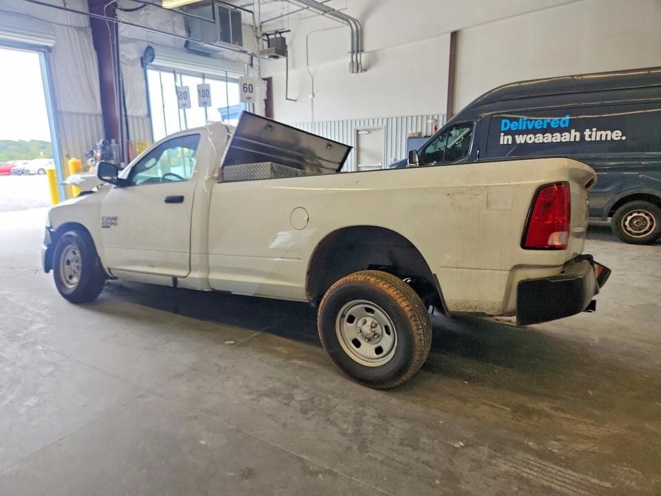 2023 RAM 1500 CLASSIC TRADESMAN 2