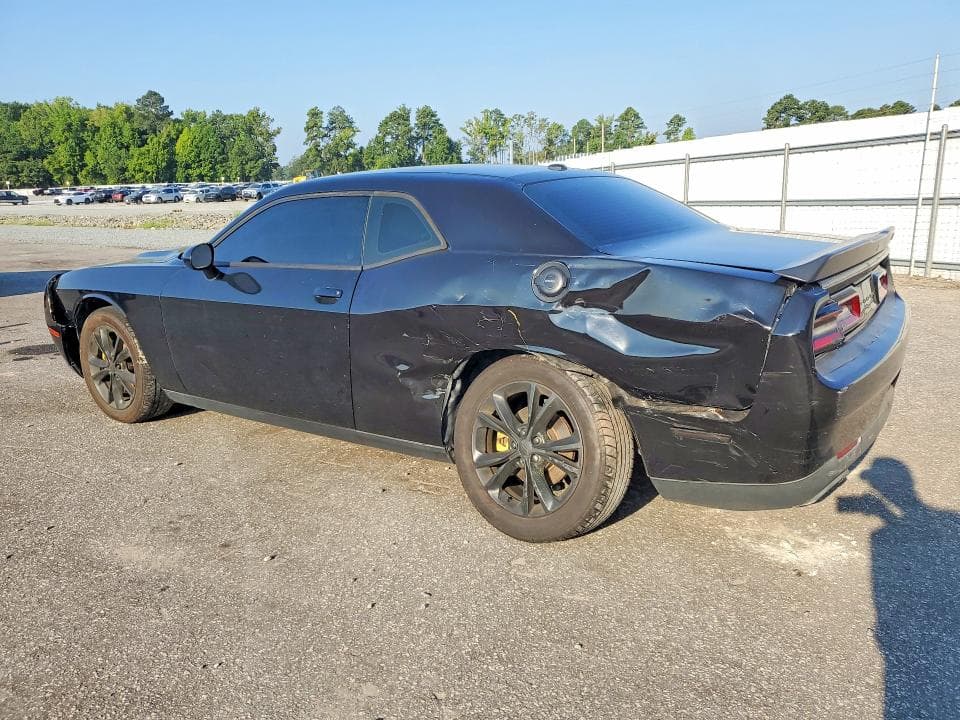 2021 DODGE CHALLENGER SXT 2