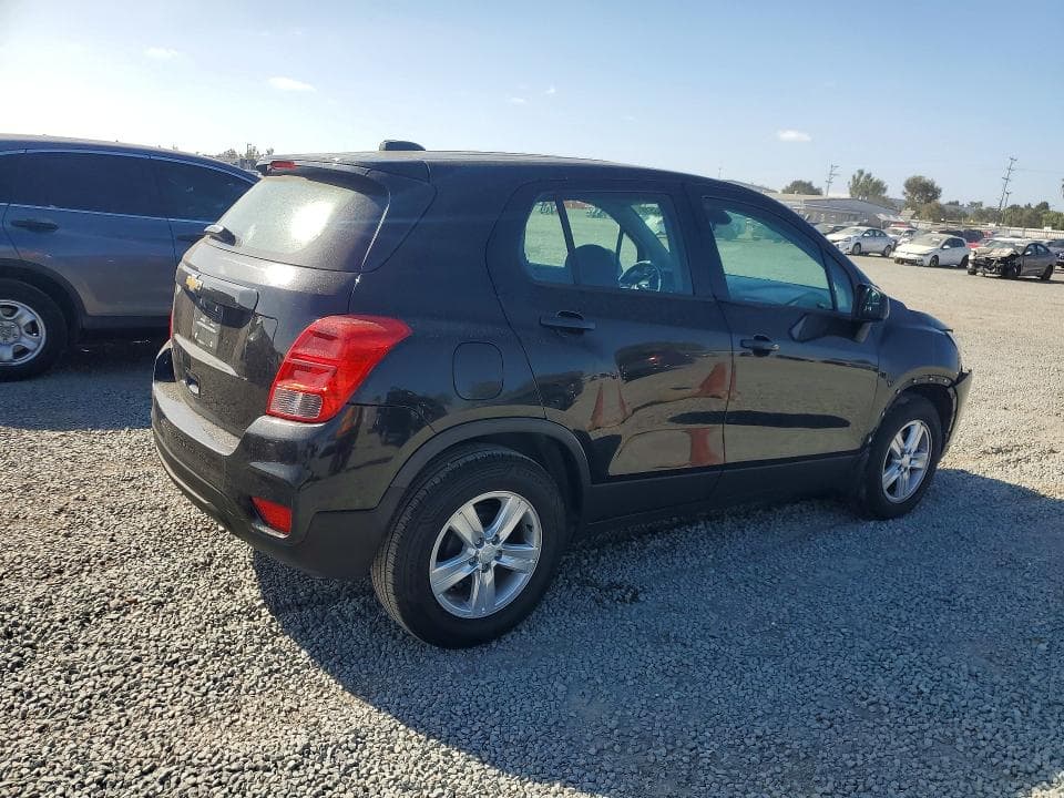 2020 CHEVROLET TRAX LS 3