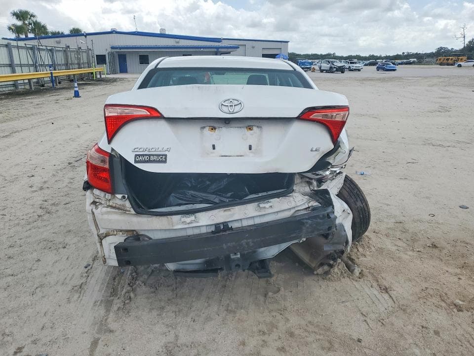 2017 TOYOTA COROLLA LE 6