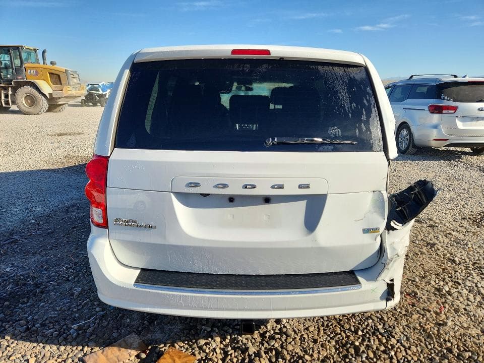 2017 DODGE GRAND CARAVAN SE 6