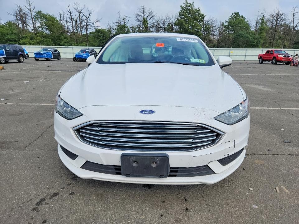 2017 FORD FUSION SE 5