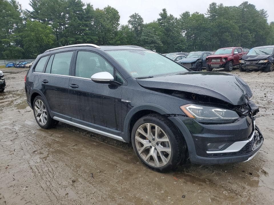 2019 VOLKSWAGEN GOLF ALLTRACK S 4