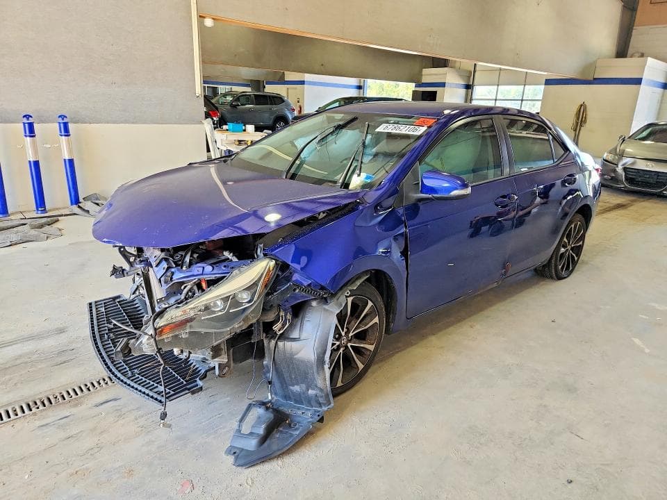 2018 TOYOTA COROLLA SE