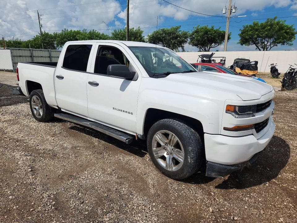 2018 CHEVROLET SILVERADO C1500 CUSTOM 4