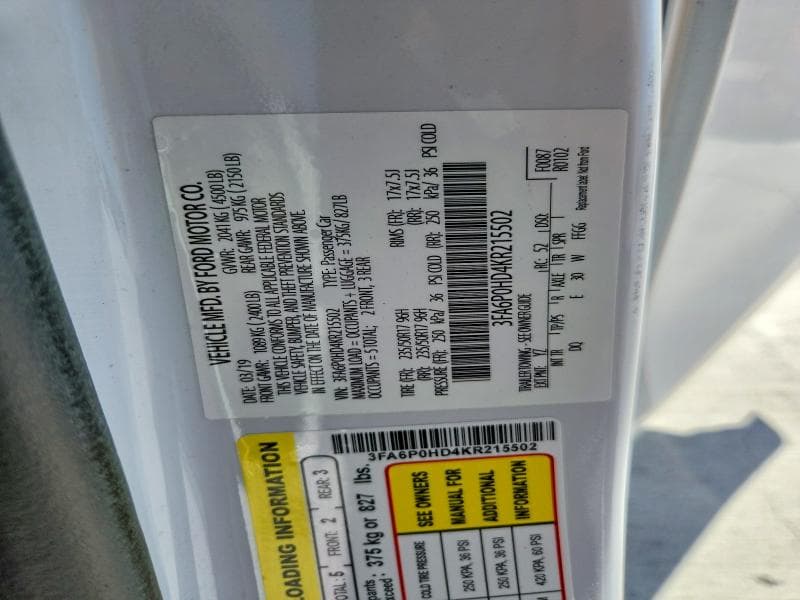 2019 FORD FUSION SE 13