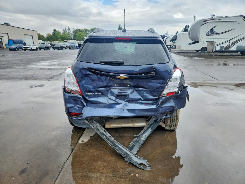 2018 CHEVROLET TRAX 1LT 6