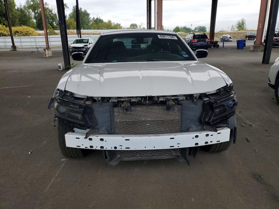 2017 DODGE CHARGER SE 5