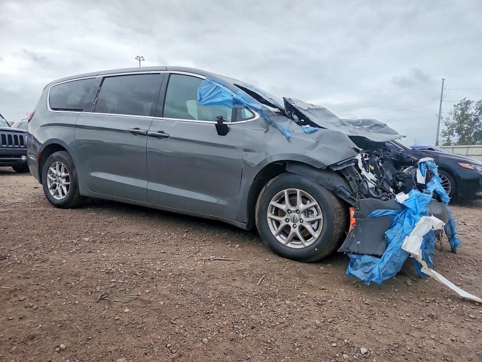 2025 CHRYSLER PACIFICA SELECT 4