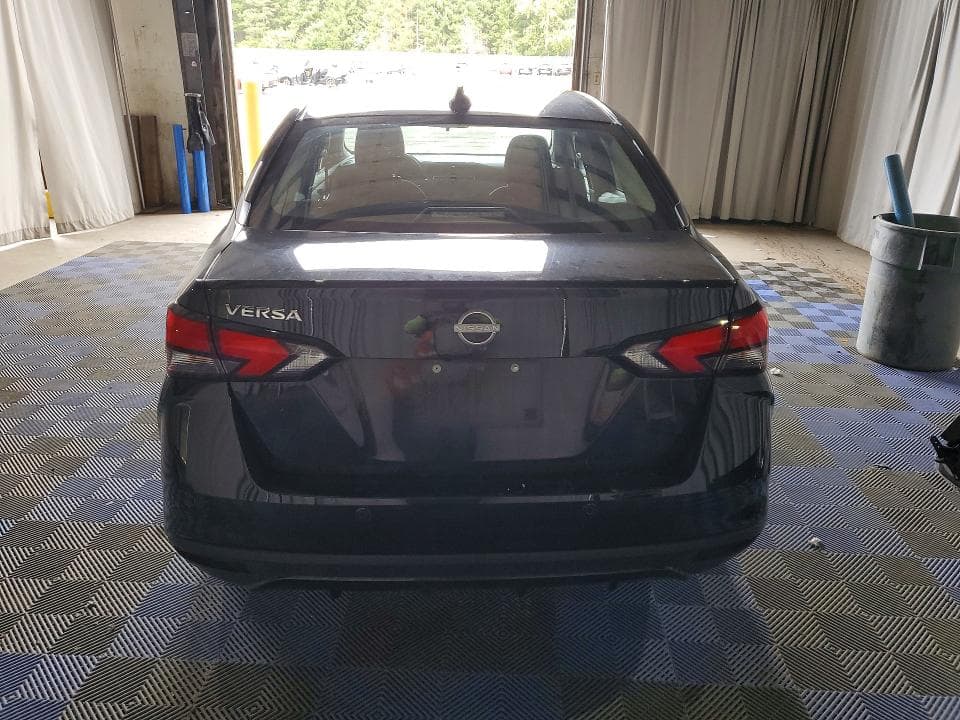 2025 NISSAN VERSA SV 6