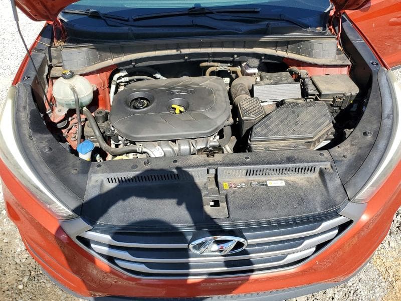 2017 HYUNDAI TUCSON SE 12