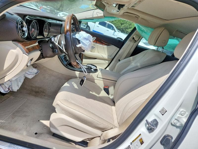 2017 MERCEDES-BENZ E 300 7