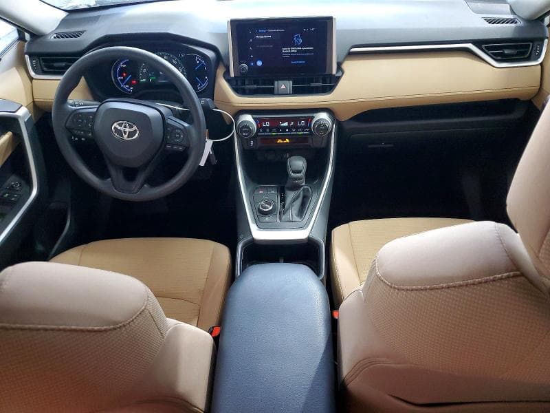 2025 TOYOTA RAV4 LE 8