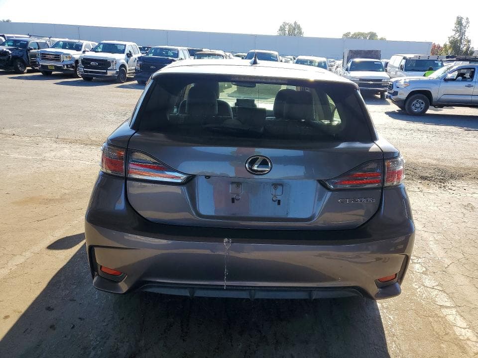 2017 LEXUS CT 200 6