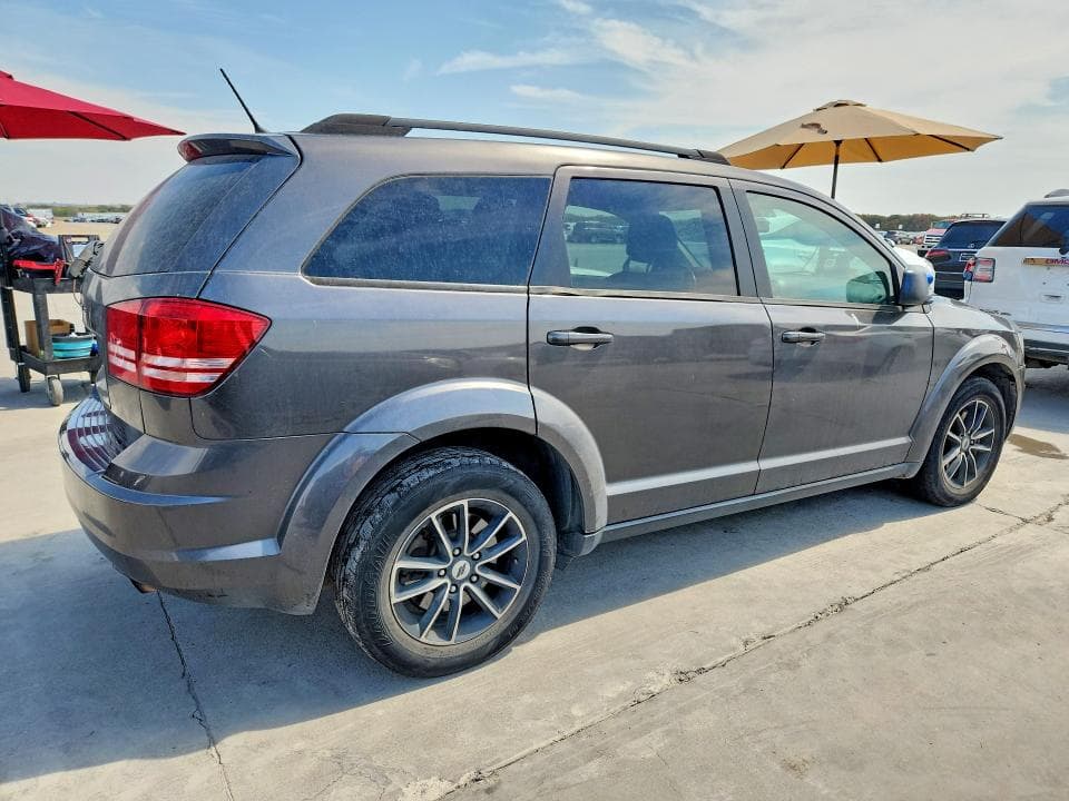2018 DODGE JOURNEY SE 3