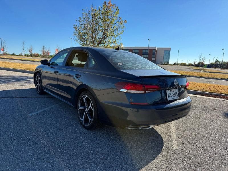 2022 VOLKSWAGEN PASSAT R-LINE 3