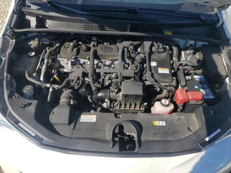 2017 TOYOTA PRIUS THREE 11