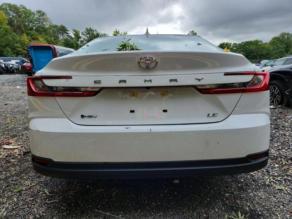 2026 TOYOTA CAMRY LE 6