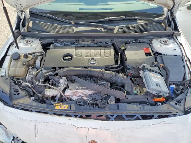 2021 MERCEDES-BENZ CLA 250 4MATIC 11