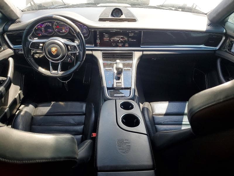 2018 PORSCHE PANAMERA4S 8