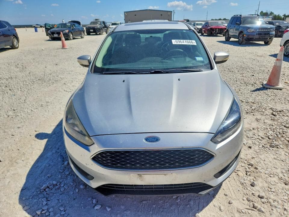 2018 FORD FOCUS SEL 5