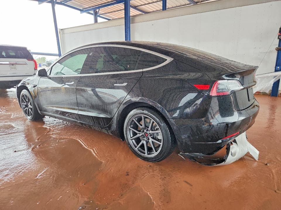 2020 TESLA MODEL 3 2