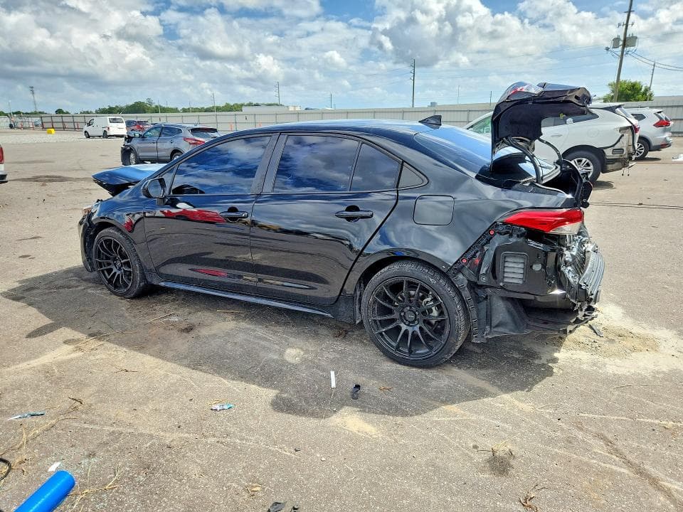 2022 TOYOTA COROLLA LE 2