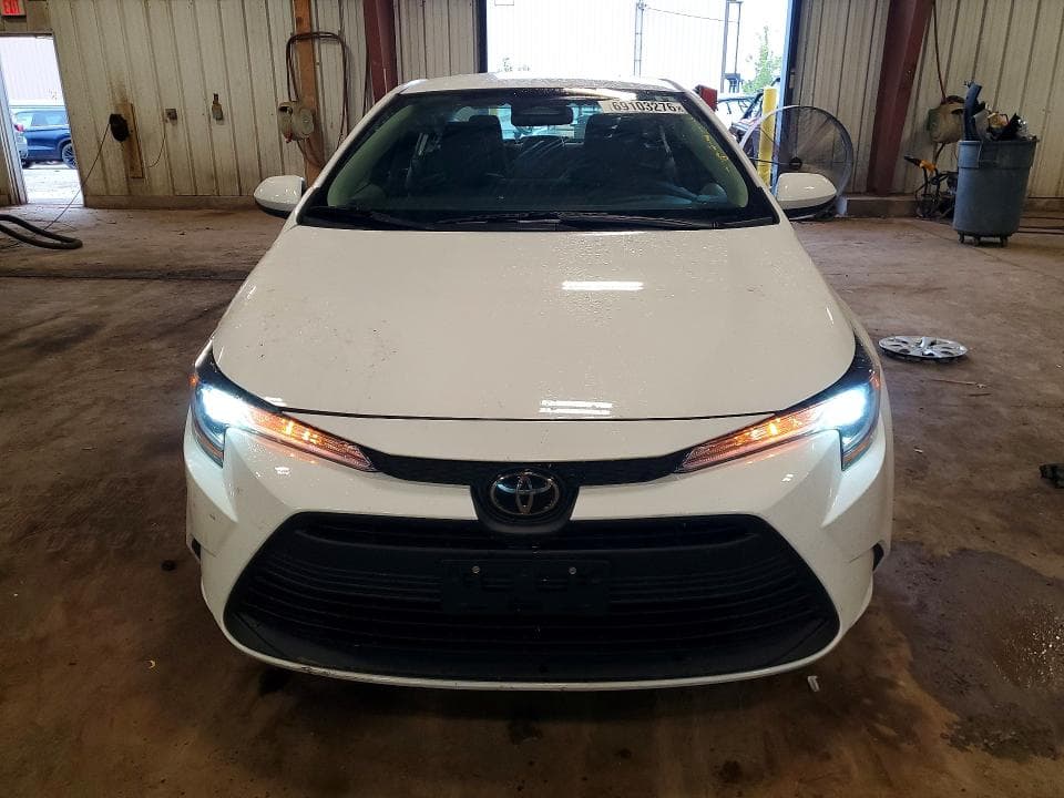 2024 TOYOTA COROLLA LE 5