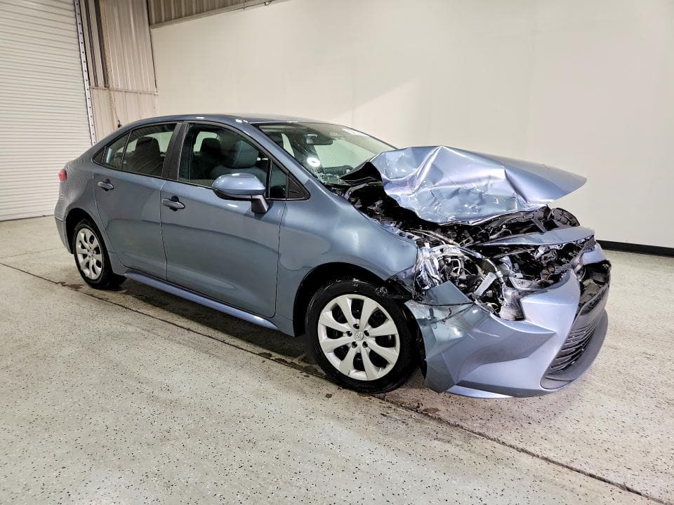 2025 TOYOTA COROLLA LE 4