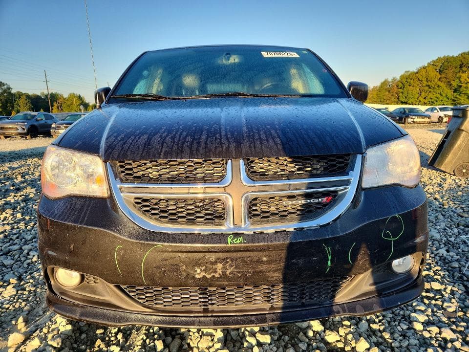 2017 DODGE GRAND CARAVAN SXT 5