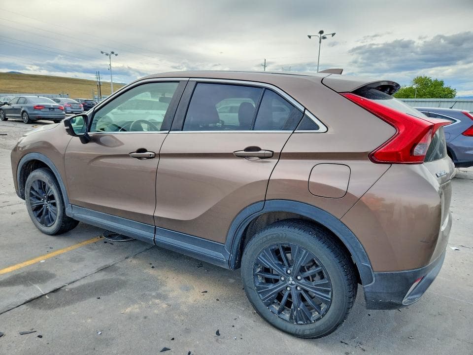 2019 MITSUBISHI ECLIPSE CROSS LE 2