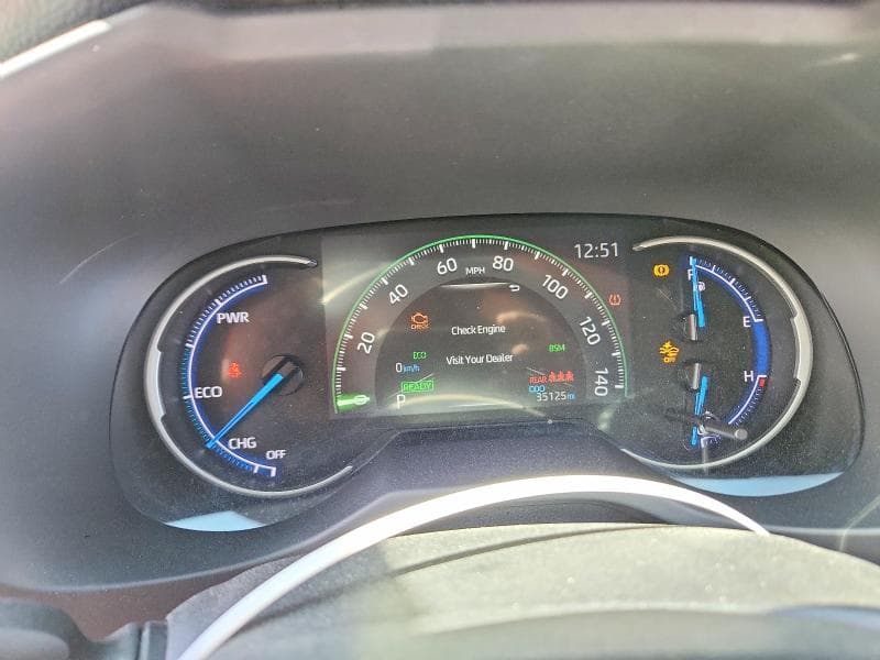 2023 TOYOTA RAV4 XLE PREMIUM 9