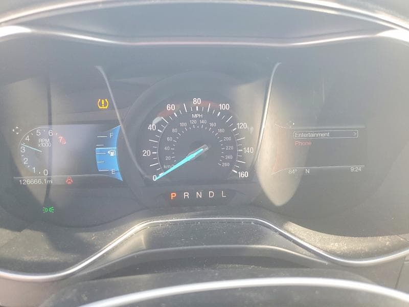2017 FORD FUSION SE 9