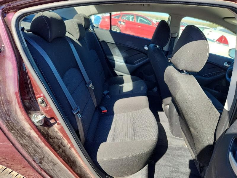 2018 KIA FORTE LX 10