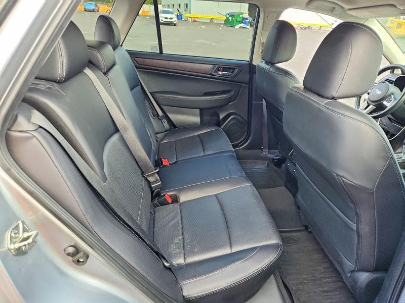 2017 SUBARU OUTBACK 2.5I LIMITED 10