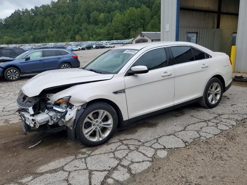 2018 FORD TAURUS SEL
