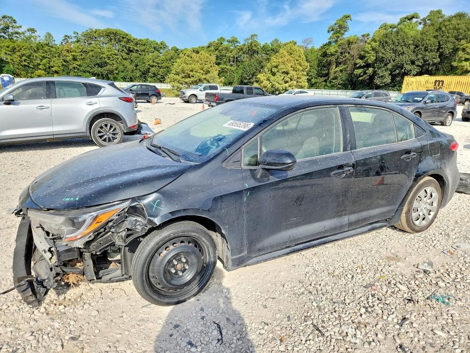 2021 TOYOTA COROLLA LE - 1