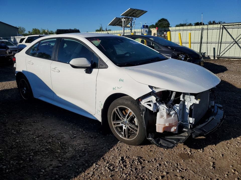 2022 TOYOTA COROLLA LE 4