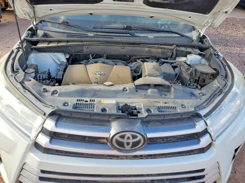 2019 TOYOTA HIGHLANDER LE PLUS 11