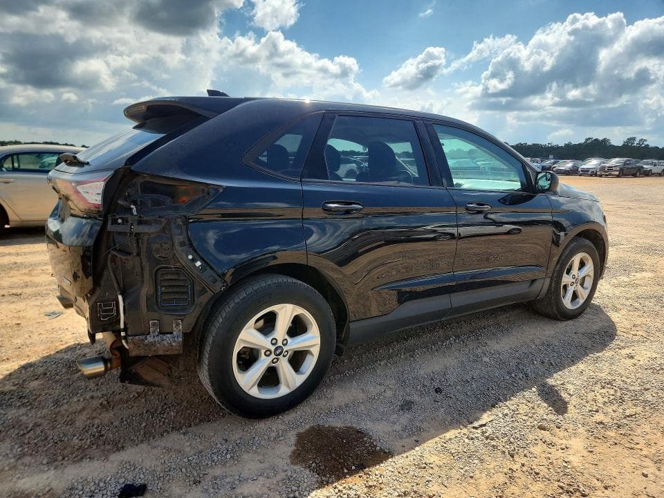 2017 FORD EDGE SE 3