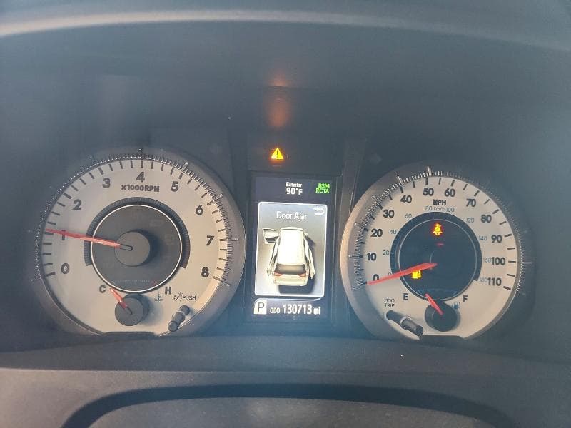 2019 TOYOTA SIENNA SE PREMIUM 7-PASSENGER 9