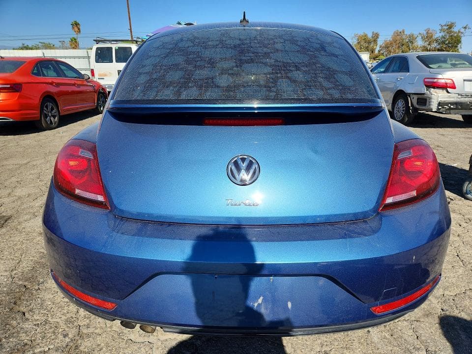 2019 VOLKSWAGEN BEETLE S 6