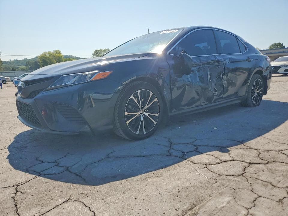 2020 TOYOTA CAMRY SE - 1