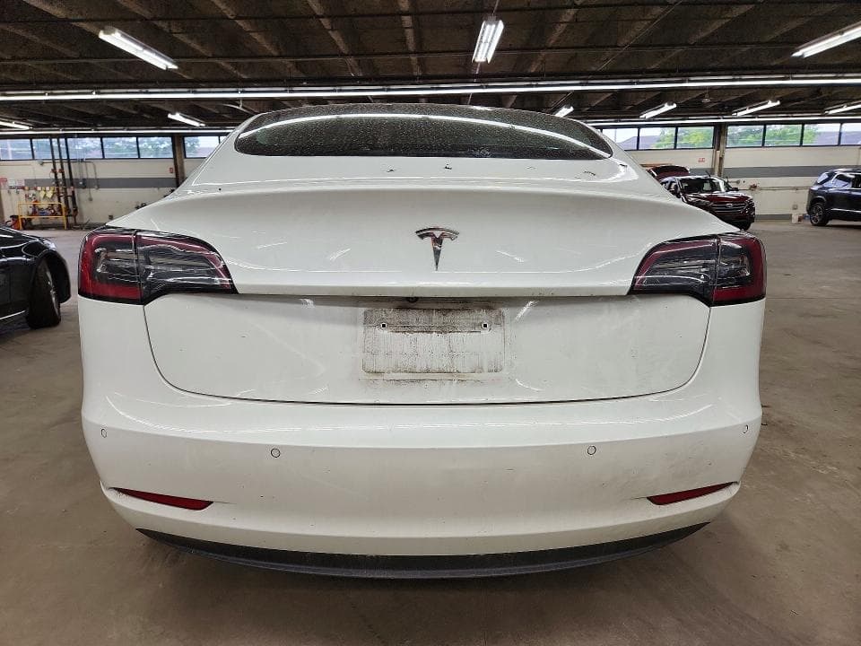 2022 TESLA MODEL 3 6