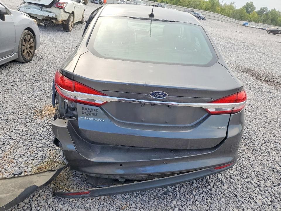 2017 FORD FUSION SE 6