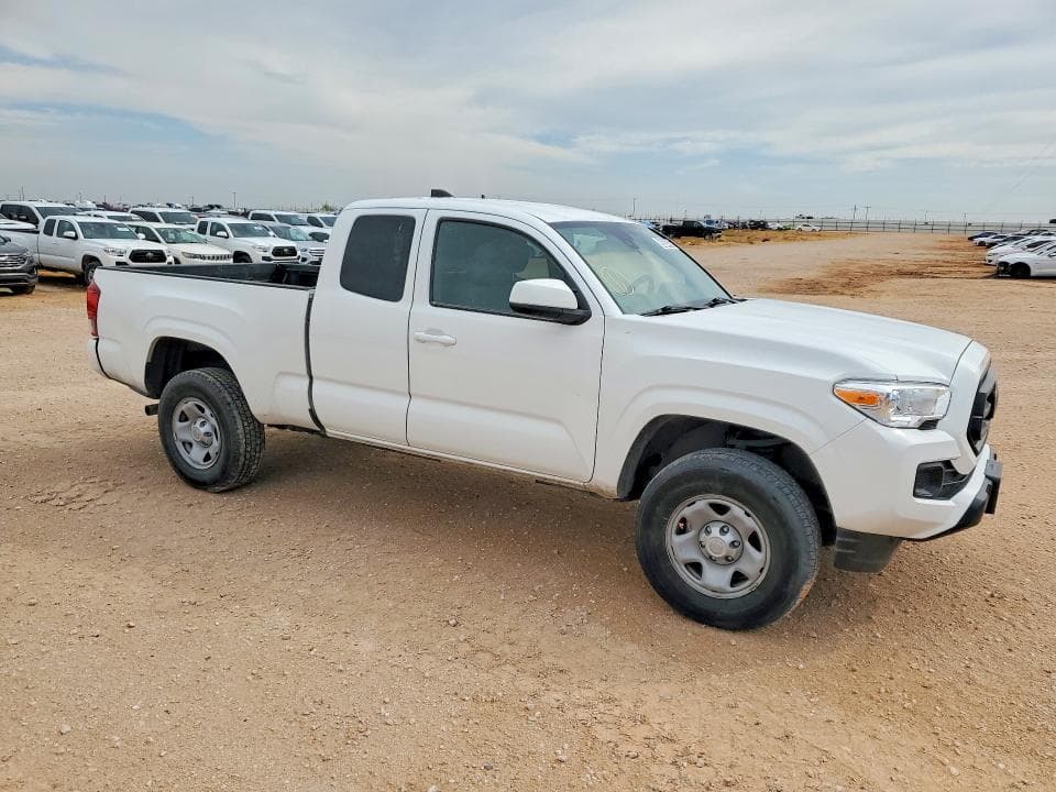 2023 TOYOTA TACOMA SR 4