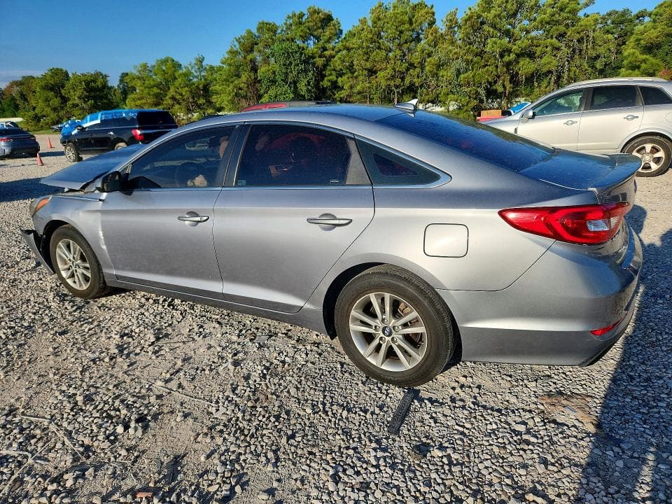 2017 HYUNDAI SONATA SE 2
