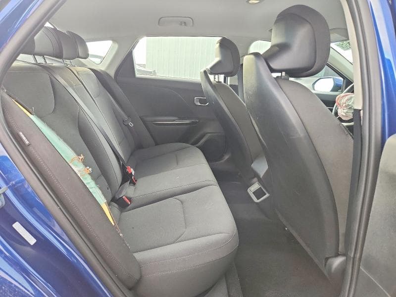 2026 KIA K4 LXS 10