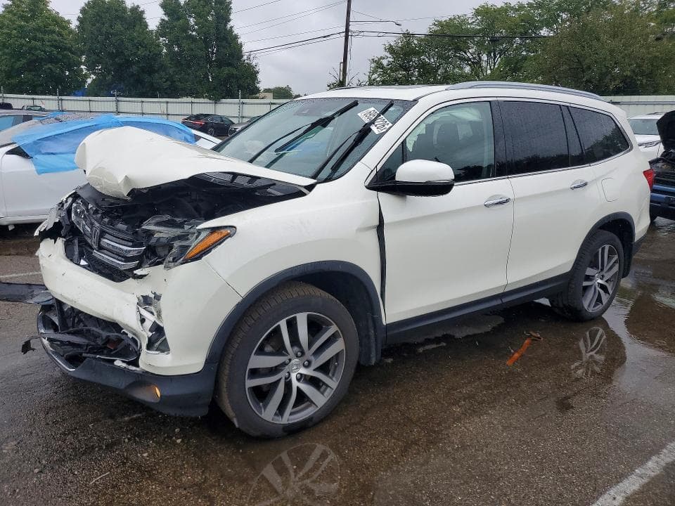 2017 HONDA PILOT TOURING - 1