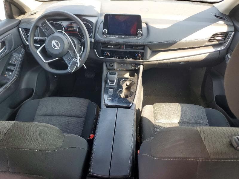 2024 NISSAN ROGUE SV 8